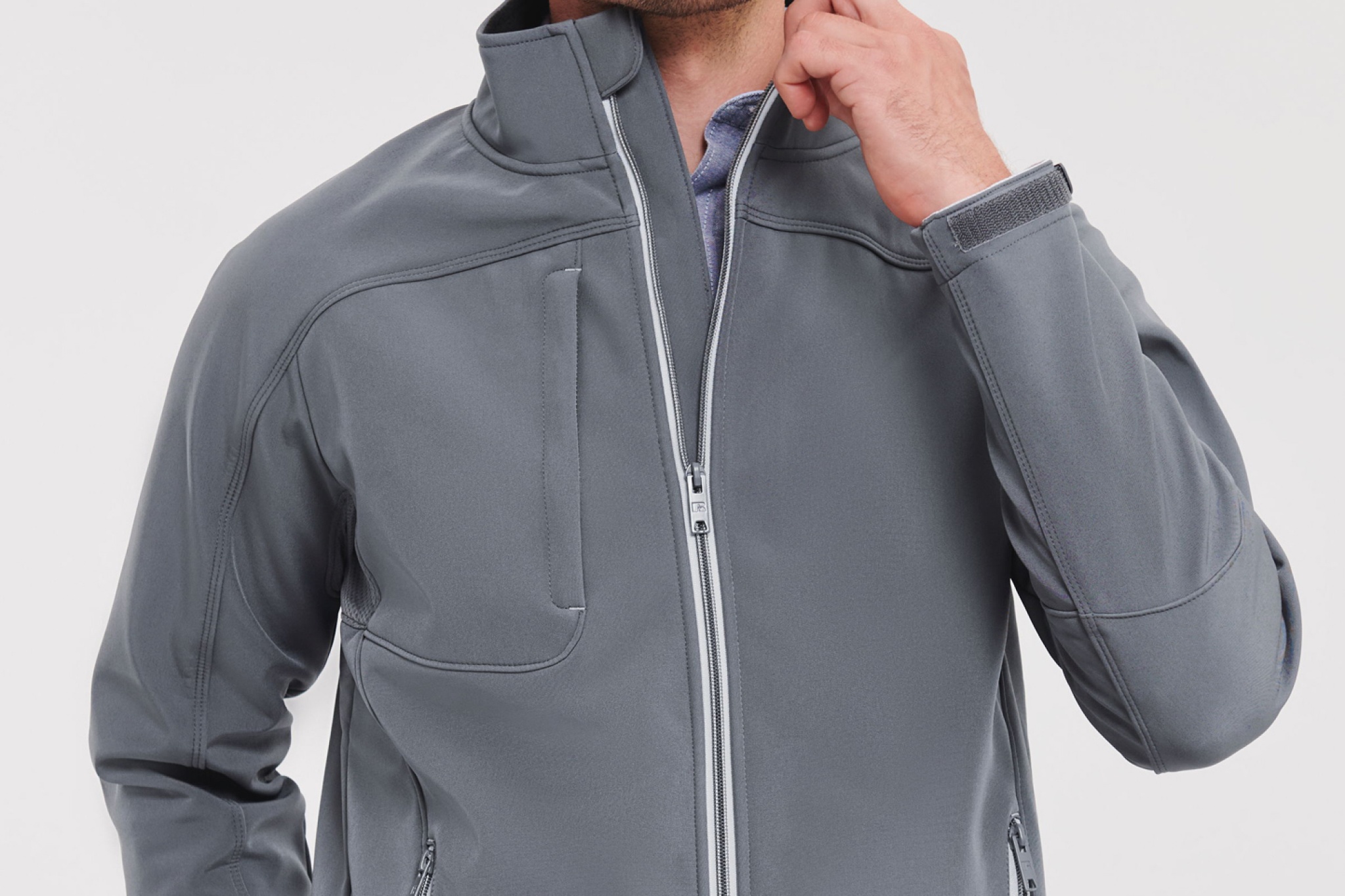 Giacca Bionic Softshell Uomo, Tessuto DWR ad alte prestazioni